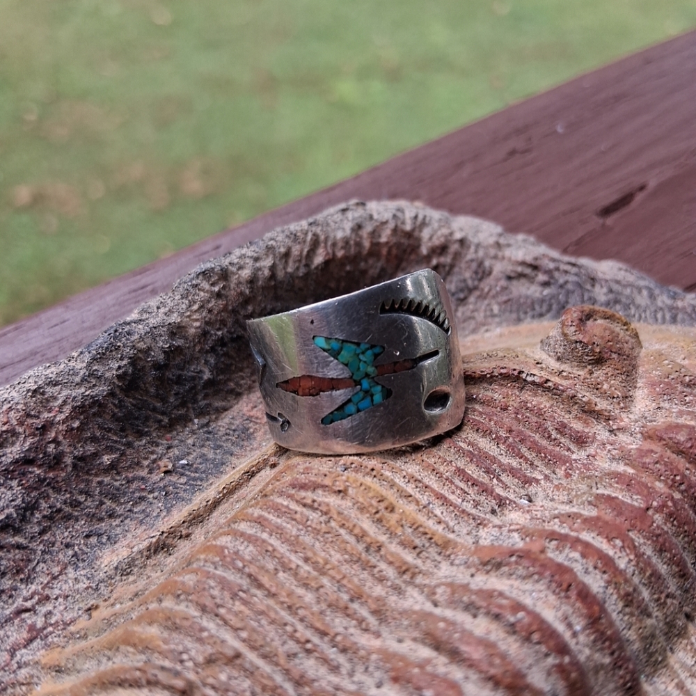 Sterling Spoon Style with Thunderbird Stamped Makersmark - Picture 6 of 7